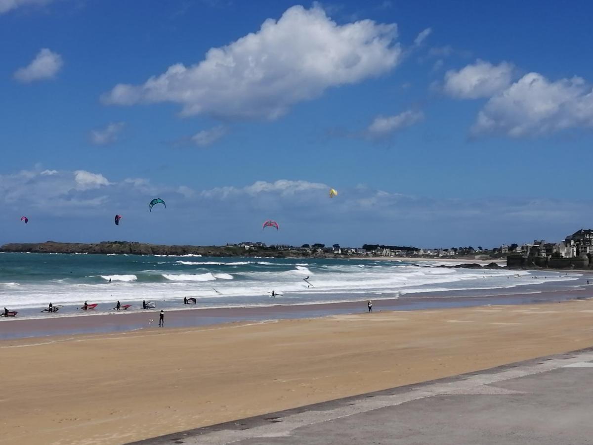 Appartement Saint-Malo 800M De La Plage المظهر الخارجي الصورة