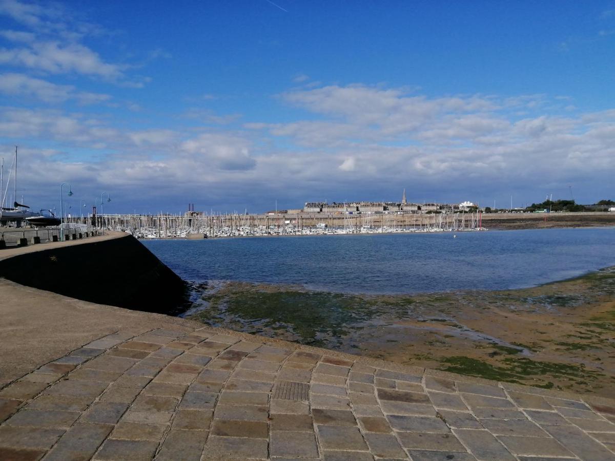Appartement Saint-Malo 800M De La Plage المظهر الخارجي الصورة