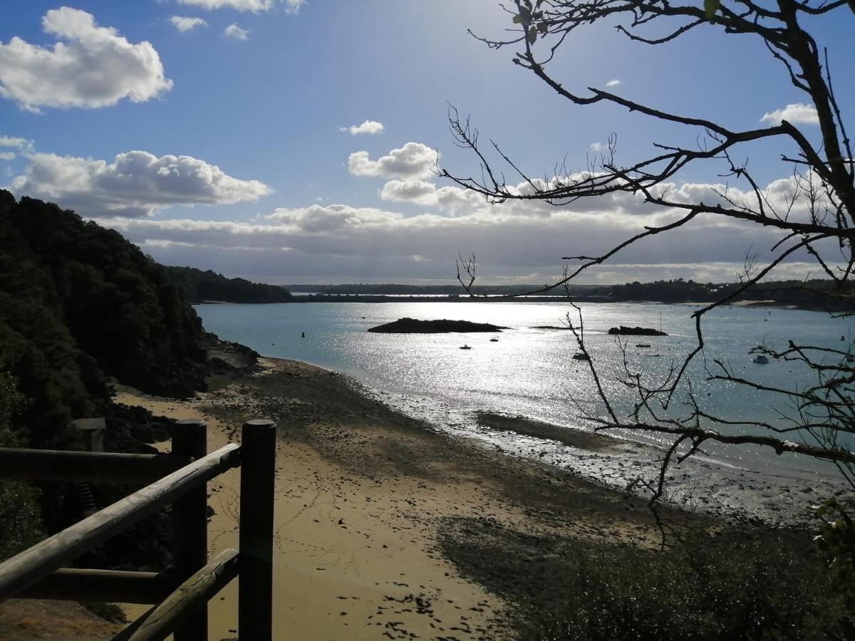 Appartement Saint-Malo 800M De La Plage المظهر الخارجي الصورة
